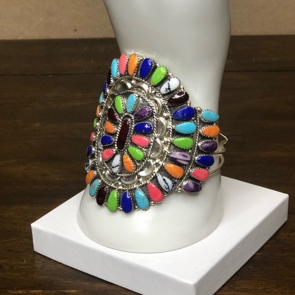 NAVAJO Handmade Native American Sterling Silver Multi Gemstone Petit Point Cuff - Picture 13 of 17